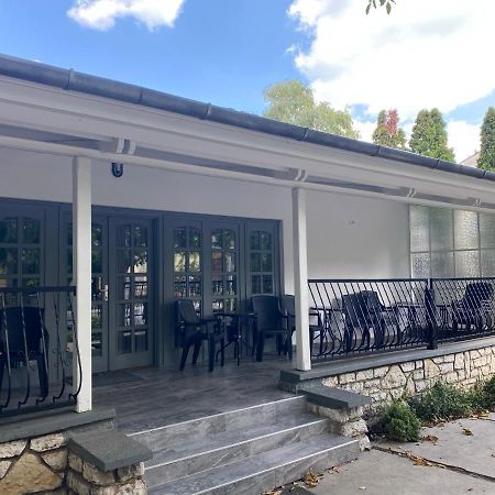 Holiday Apartmanhaz Balatonfured Luaran gambar